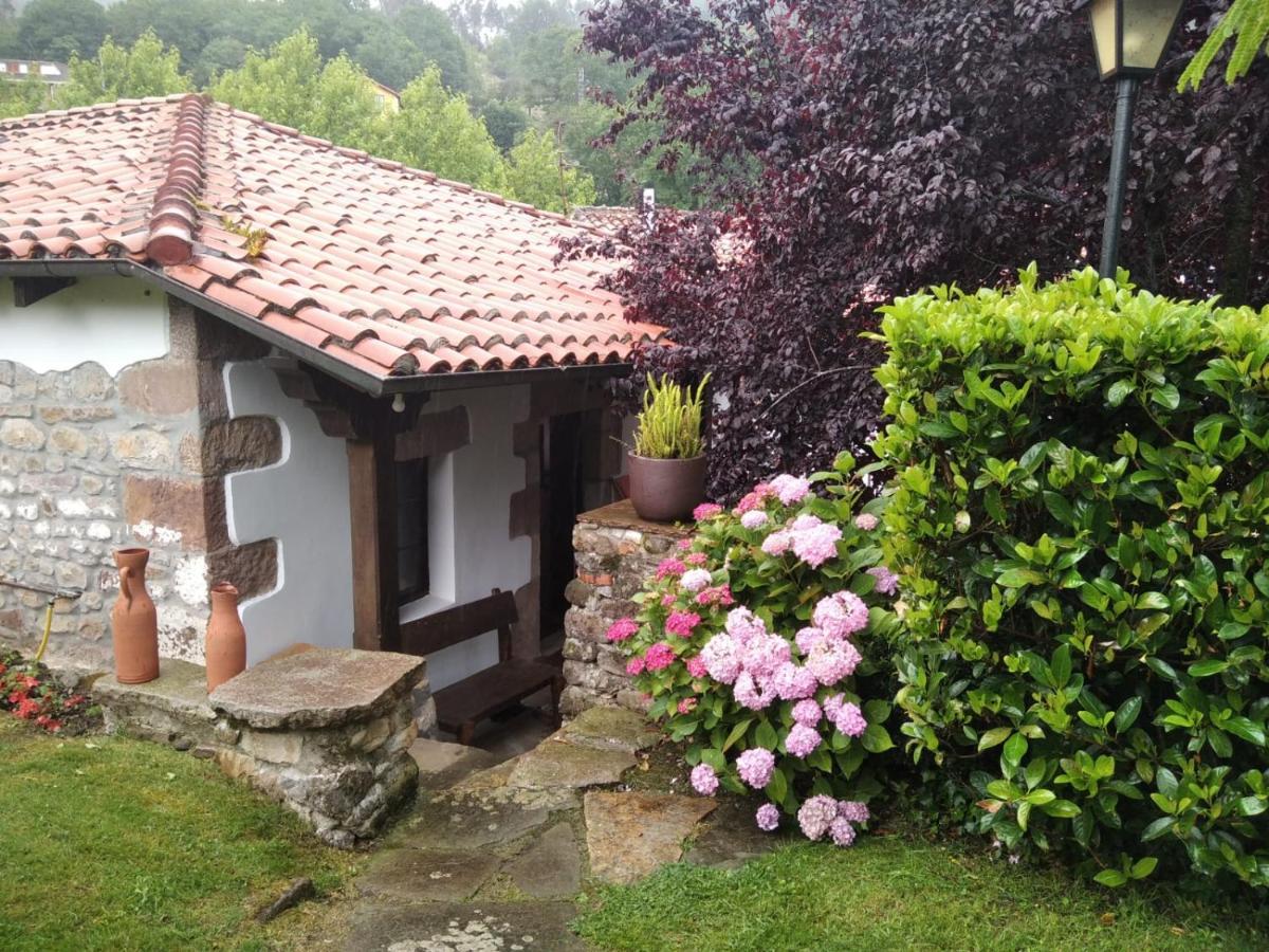 Hdec Hosteria De Castaneda Alojamiento Turistico Puente Viesgo Ngoại thất bức ảnh