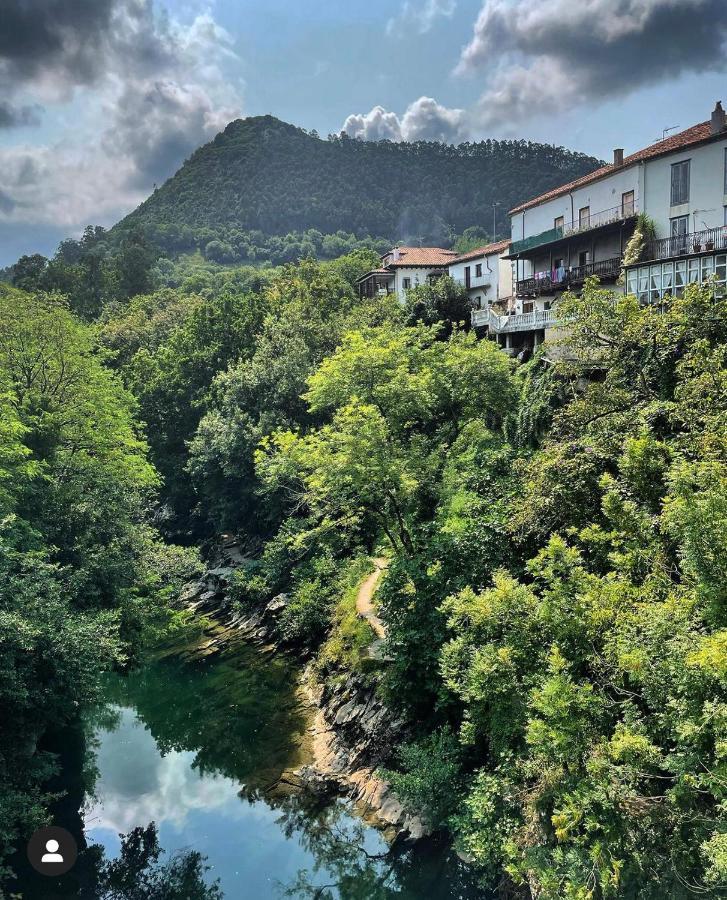 Hdec Hosteria De Castaneda Alojamiento Turistico Puente Viesgo Ngoại thất bức ảnh